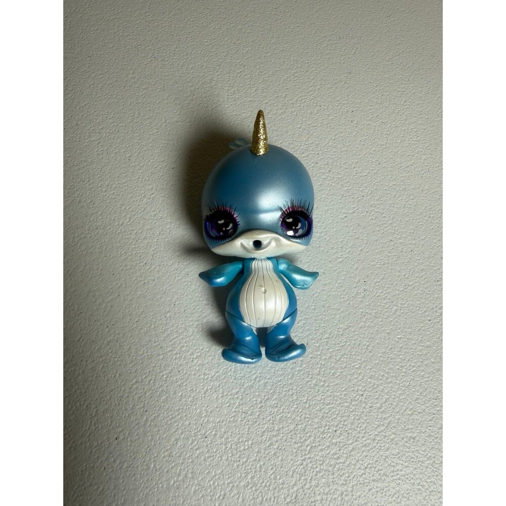 MGA Entertainment Poopsie Sparkly Critters Waves Whale Narwhal Figure Blue 4"